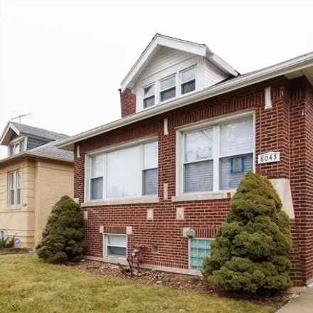 Image 1 - 8045 S Clyde Ave, Chicago, Illinois, 60617 - House for sale