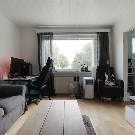 Rent this 1 bed apartment on Etelän Viertotie in 11100 Riihimäki, Finland