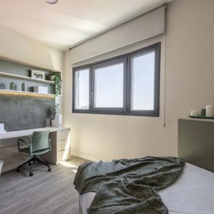 Rent this 1 bed room on EL LENTISCO in Calle de Ali-Al Gomarí, 41012 Seville