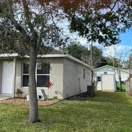 Buy this 2 bed house on 96 West Towne Place in Titusville, FL 32796