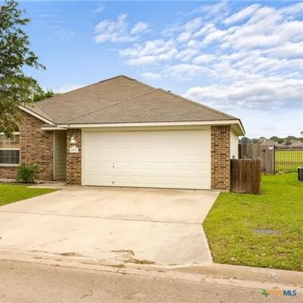 Buy this 3 bed house on 1605 Woodcreek Drive in Temple, TX 76502