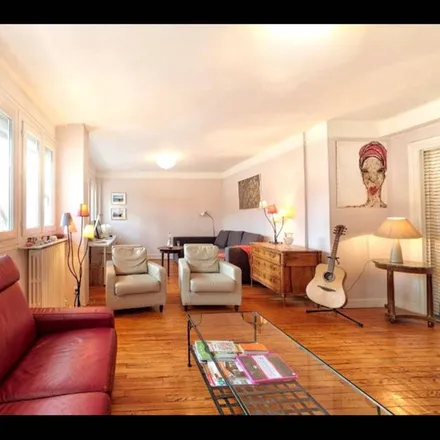 Rent this 3 bed apartment on 42 Allée de Barcelone in 31000 Toulouse, France