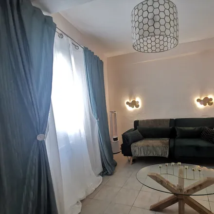 Rent this 1 bed house on Place Marcelin Albert in 34370 Maraussan, France