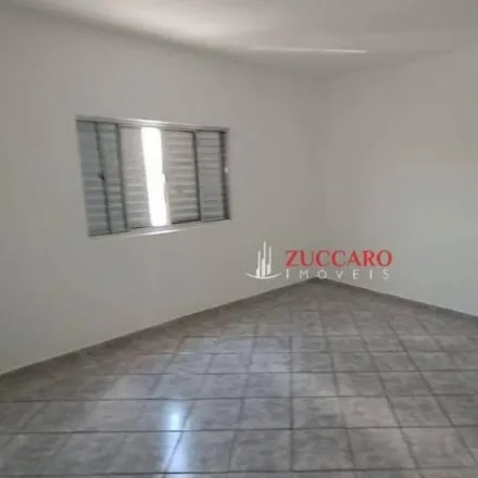 Image 2 - Rua Ibiraiaras, Fátima, Guarulhos - SP, 07191-290, Brazil - Apartment for rent
