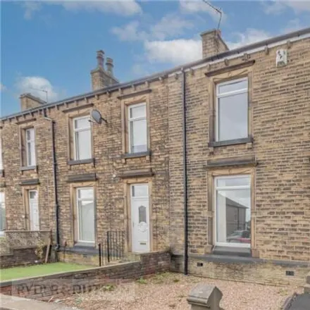 Image 1 - Savile Road, Lindley, HD3 3DQ, United Kingdom - Townhouse for sale