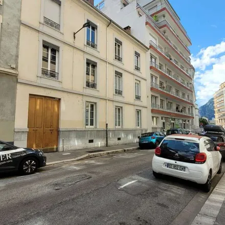 Rent this 2 bed apartment on 13 Boulevard Jean Pain in 38000 Grenoble, France