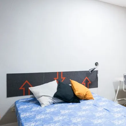 Rent this 15 bed room on Madrid in Calle de Alberto Aguilera, 70