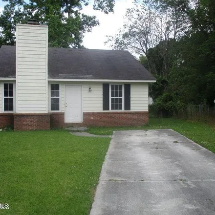 Rent this 2 bed duplex on 1520 Tramway Court in Onslow County, NC 28544