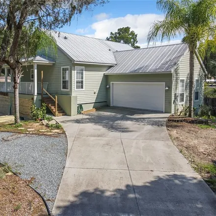 Image 4 - 559 Northwest 14th Place, Crystal River, Citrus County, FL 34428, USA - House for sale