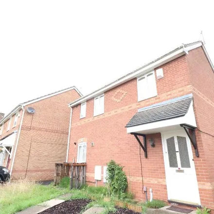Image 2 - Rotherham Close, Knowsley, L36 7RP, United Kingdom - Apartment for rent