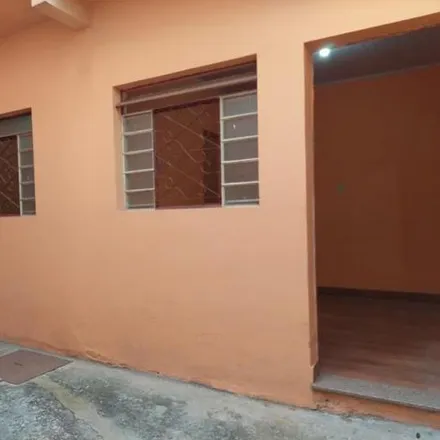 Rent this 1 bed house on Rua Ponta Grossa in Milionários, Belo Horizonte - MG