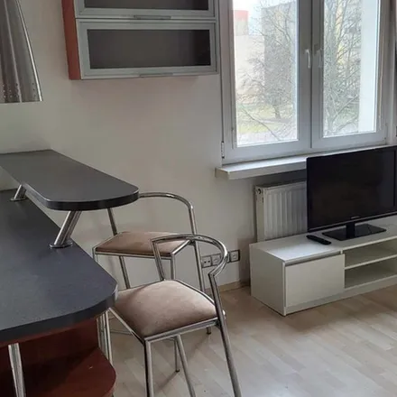 Rent this 3 bed apartment on Doktora Władysława Biegańskiego 11 in 91-473 Łódź, Poland