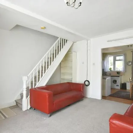 Image 3 - Wentworth Road, London, CR0 3JL, United Kingdom - Townhouse for sale