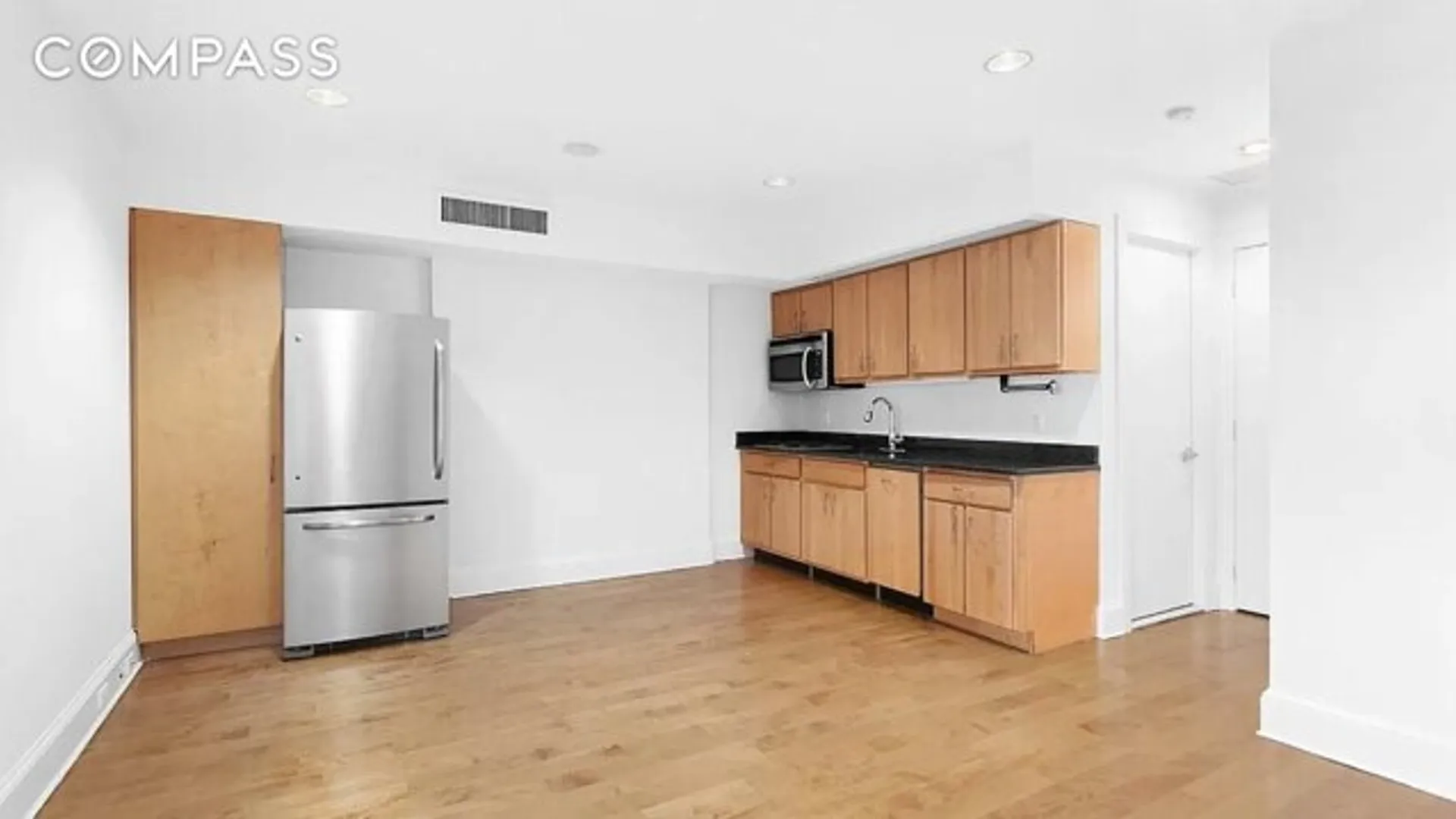 25 West 83rd Street, New York, NY 10024, USA | 1 bed house for rent