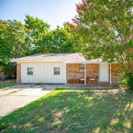 Buy this 3 bed house on 736 Cheltenham Dr in Texas, 76140