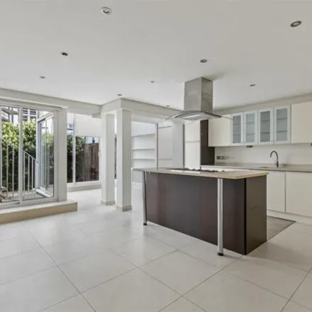 Image 2 - 29 Crossfield Road, London, NW3 4AF, United Kingdom - Townhouse for sale