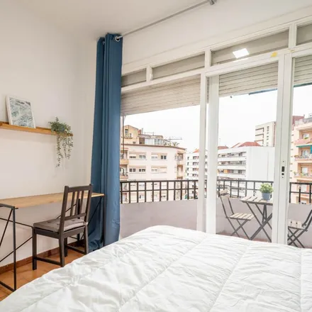 Rent this 5 bed apartment on Carrer de Pi i Margall in 98-100, 08025 Barcelona