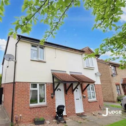 Buy this 2 bed duplex on Manor Drive in Leicester, LE4 1BL