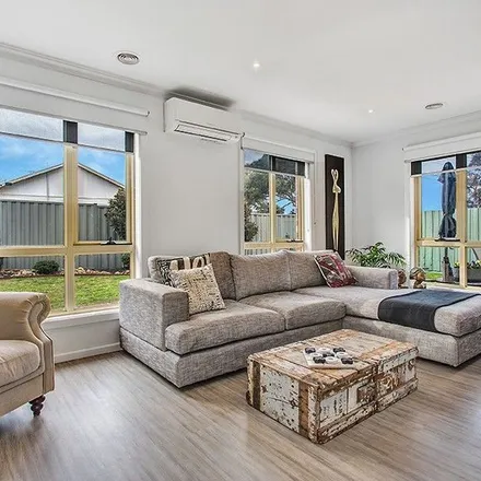 Rent this 3 bed apartment on Pines Grove in Oak Park VIC 3046, Australia