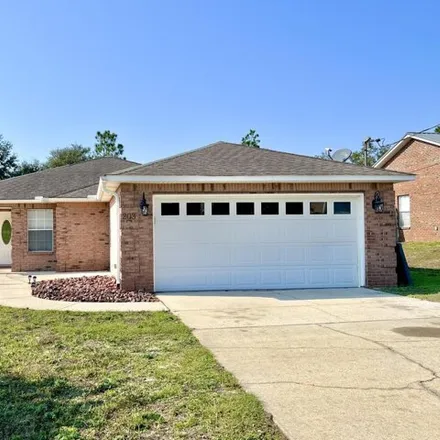 Rent this 4 bed house on 267 Southgate Drive in Crestview, FL 32539