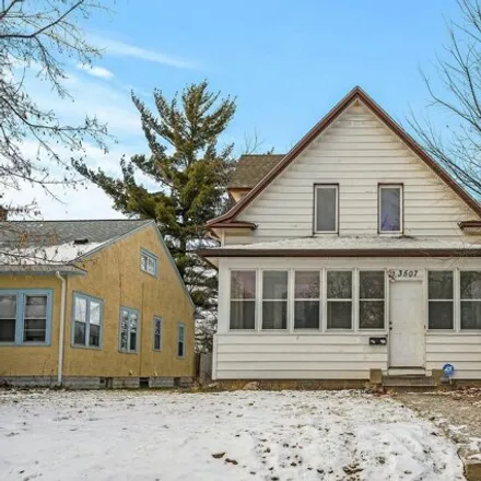 Buy this 4 bed house on 3507 North Newton Avenue in Minneapolis, MN 55412