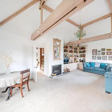 Image 4 - The Firs, Winchester, SO22 6RH, United Kingdom - House for sale