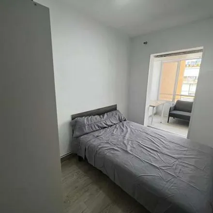 Image 9 - Calle de Villasandino, 16, 28011 Madrid, Spain - Apartment for rent