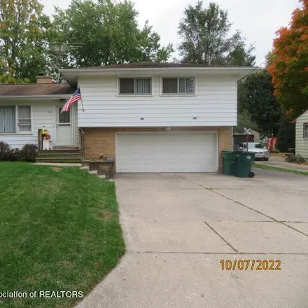 Buy this 3 bed house on 931 Hein Avenue in Lansing, MI 48911