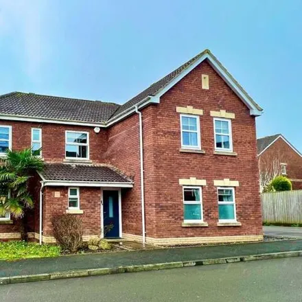 Buy this 4 bed house on Wild Field in Broadlands, CF31 5FF