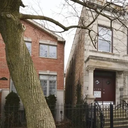 Rent this 2 bed apartment on 1729 North Campbell Avenue in Chicago, IL 60647