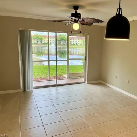 Image 4 - 8245 Key Royal Circle, Collier County, FL 34119, USA - Condo for rent