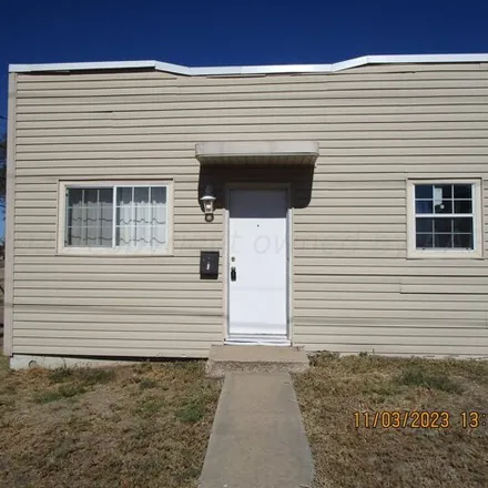 Rent this 1 bed house on 216 West 7th Street in Borger, TX 79007
