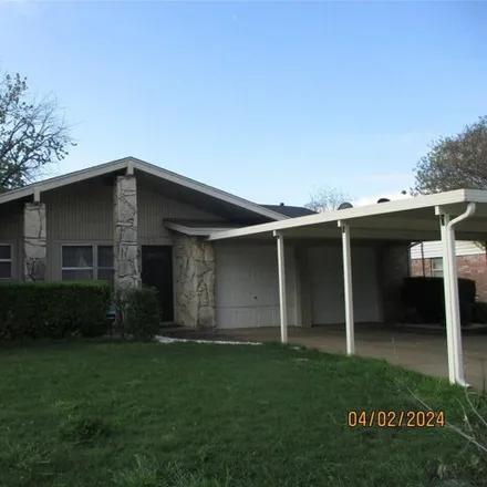 Rent this 3 bed house on 223 Straw Road in Saginaw, TX 76179