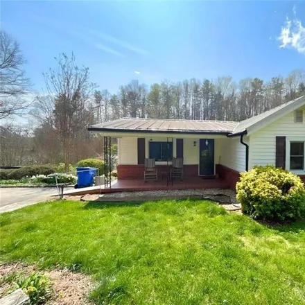 Buy this 3 bed house on 24 Kilpatrick Street in Brevard, NC 28712