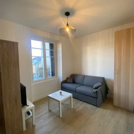 Image 3 - 7 Rue Noël du Fail, 35706 Rennes, France - Apartment for rent