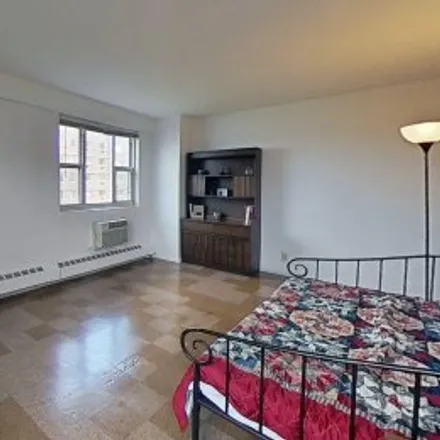 Buy this studio apartment on #7h,52-30 39Th Drive