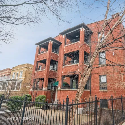 Image 1 - 3401-3405 North Harding Avenue, Chicago, IL 60618, USA - House for sale