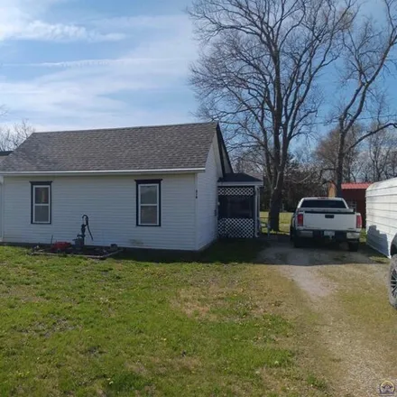 Image 1 - East Grand Avenue, Hartford, Lyon County, KS 66854, USA - House for sale