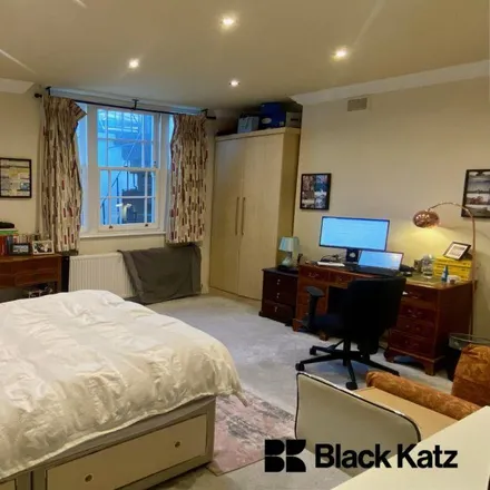 Image 4 - Belvoir!, Moreton Street, London, SW1V 2PB, United Kingdom - Apartment for rent