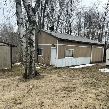 Image 3 - 17726 11 Mile Rd, Leroy, Michigan, 49655 - House for sale