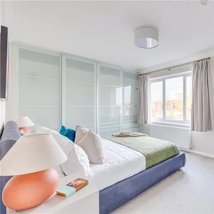 Rent this 3 bed apartment on Abbots House in St Mary Abbots Terrace, London