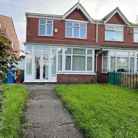 Buy this 3 bed duplex on Ukrainian Centre in Smedley Lane, Manchester