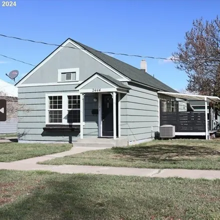 Buy this 2 bed house on 2432 Carter Street in Baker City, OR 97814