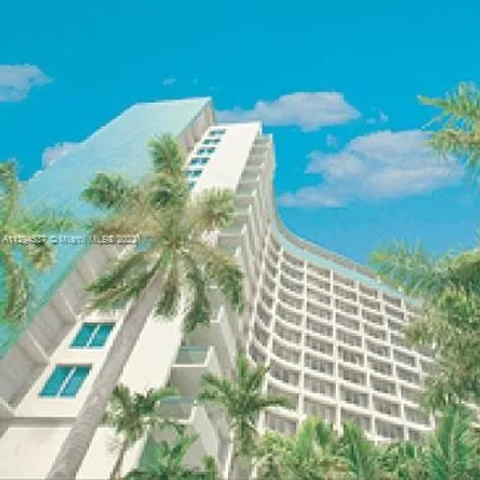 Image 2 - Mirador Apartments South Tower, 1000 West Avenue, Miami Beach, FL 33139, USA - Loft for rent