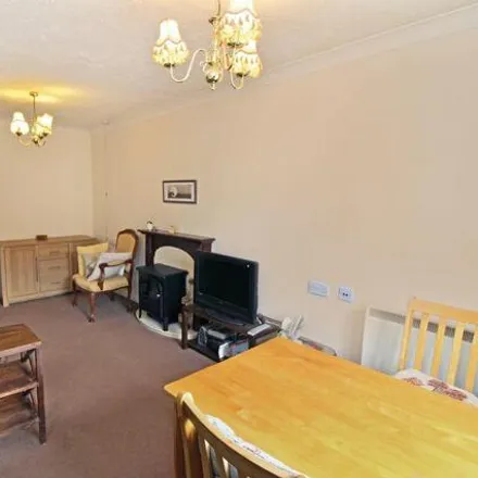 Image 6 - Alder Court, Union Lane, Cambridge, CB4 1GX, United Kingdom - Apartment for sale