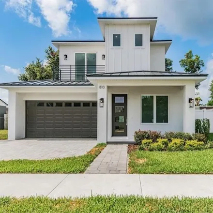 Rent this 3 bed house on 810 English Court in Winter Park, FL 32789