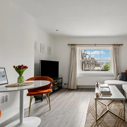 Rent this 2 bed apartment on 55 Talbot Road in London, W2 5JJ