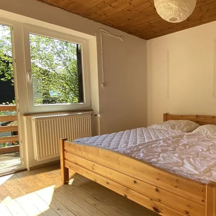 Rent this 3 bed house on AOK Kempten-Oberallgäu in Mittagstraße 7, 87509 Immenstadt im Allgäu