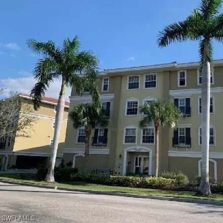 Buy this 3 bed condo on 10053 Lake Cove Drive in Lee County, FL 33908