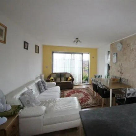 Image 2 - unnamed road, London, E14 0XA, United Kingdom - Apartment for sale